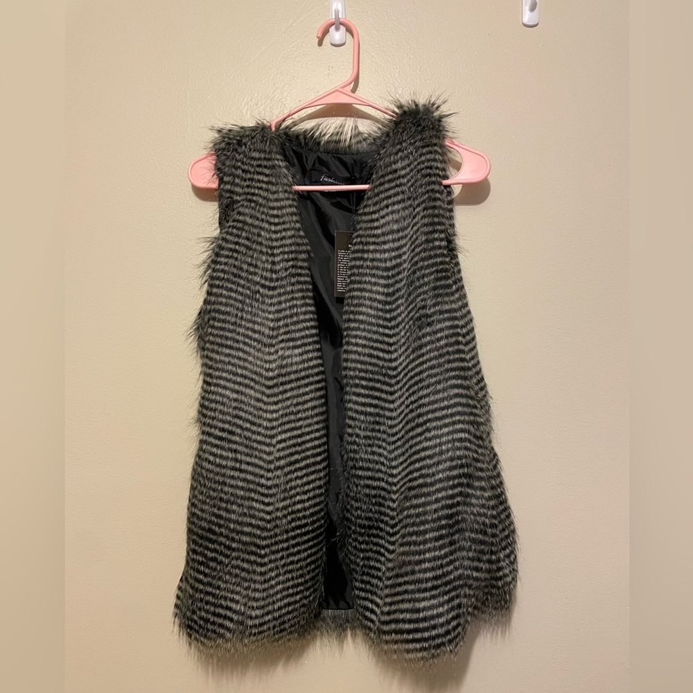 Faux fur vest